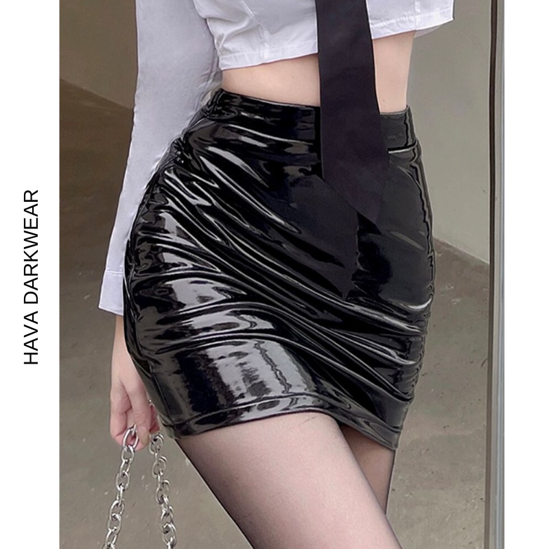 Chân váy HavaDarkwear da trơn bóng màu đen CV13