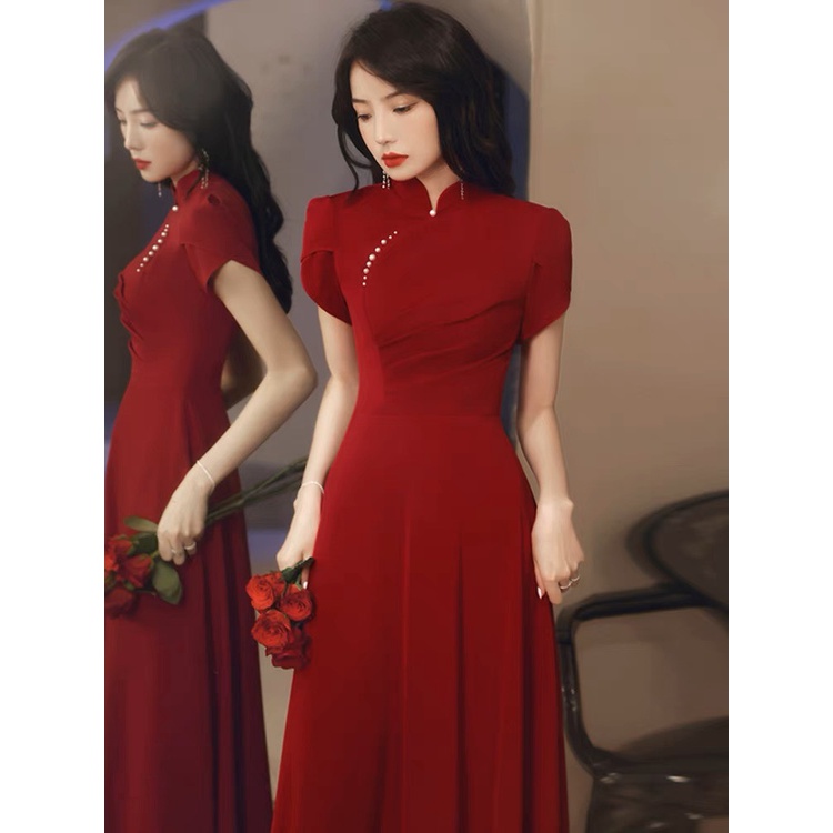 ĐẦM MIDI ĐỎ CỔ TÀU PHỐI NÚT CÀI XẾP LY NGỰC TAY BÚP