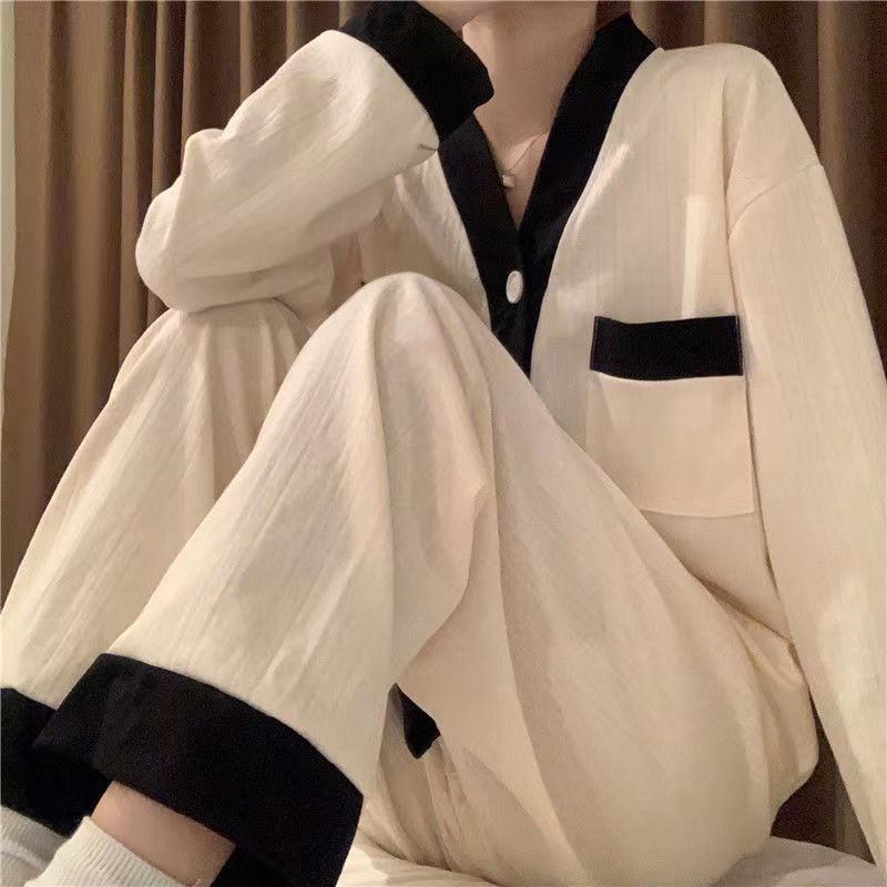 Bộ Đồ Ngủ Tay Dài Cổ Chữ V Màu Sắc Tương Phản Thời Trang Thu Đông Xinh Xắn Cho Nữ