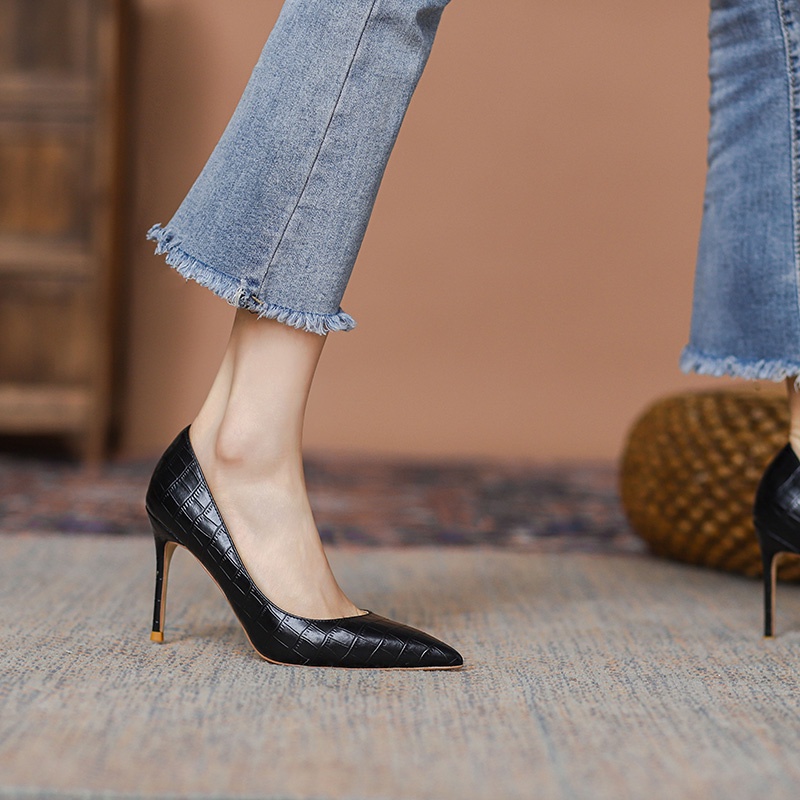 Giày Cao Gót Mũi Nhọn Màu Nâu Phong Cách Retro Cho Nữ