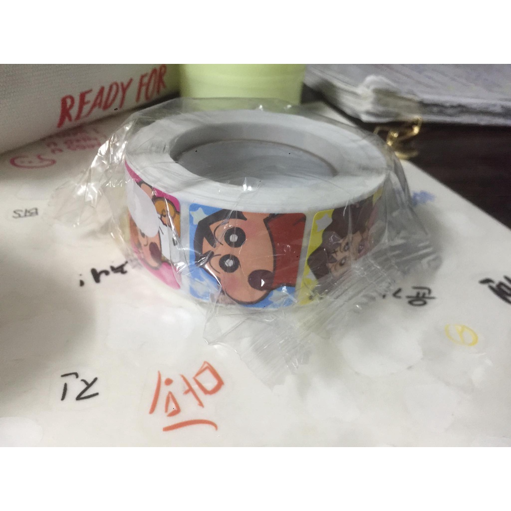 Pass đồ thảm, sticker Shin còn mới