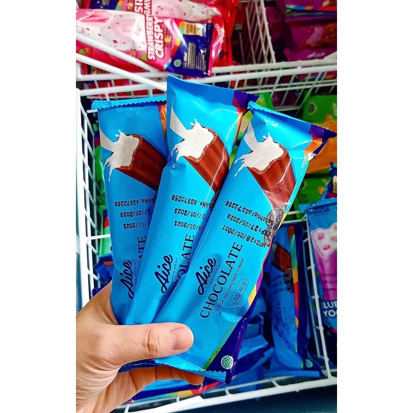 KEM SOCOLA SỮA AICE