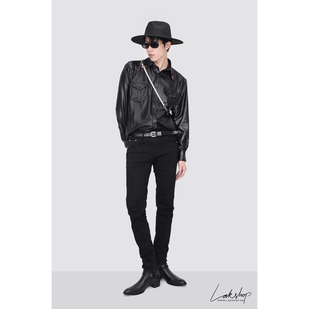Áo sơmi tráng da Lak Studios Faux Leather with Metallic Collar Tip Shirt