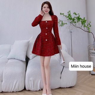 Váy dạ dài tay ly xòe cổ vát