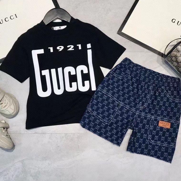 Bộ Áo Thun Tay Ngắn Và Quần Dài In Chữ Gucci Dành Cho Bé Trai Gái