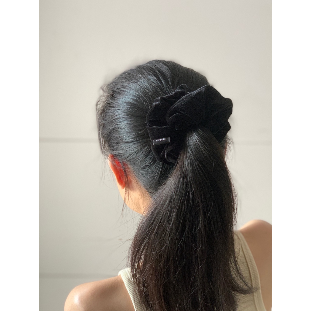 Scrunchie Dây Cột Tóc Nhung Tuyết BLACK.