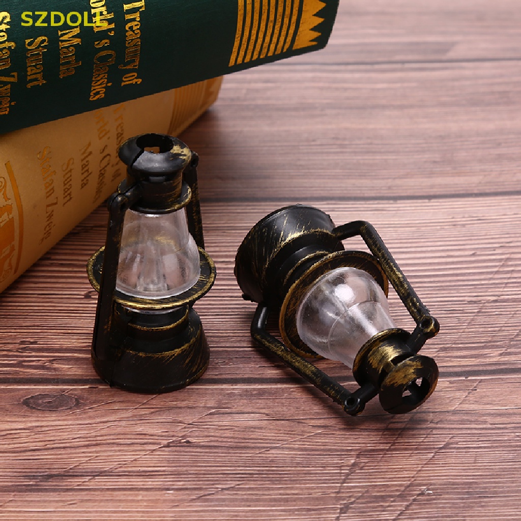 Đèn Dầu Đen Mini Phong Cách Retro Trang Trí Nhà Búp Bê Tỉ Lệ 1: 12