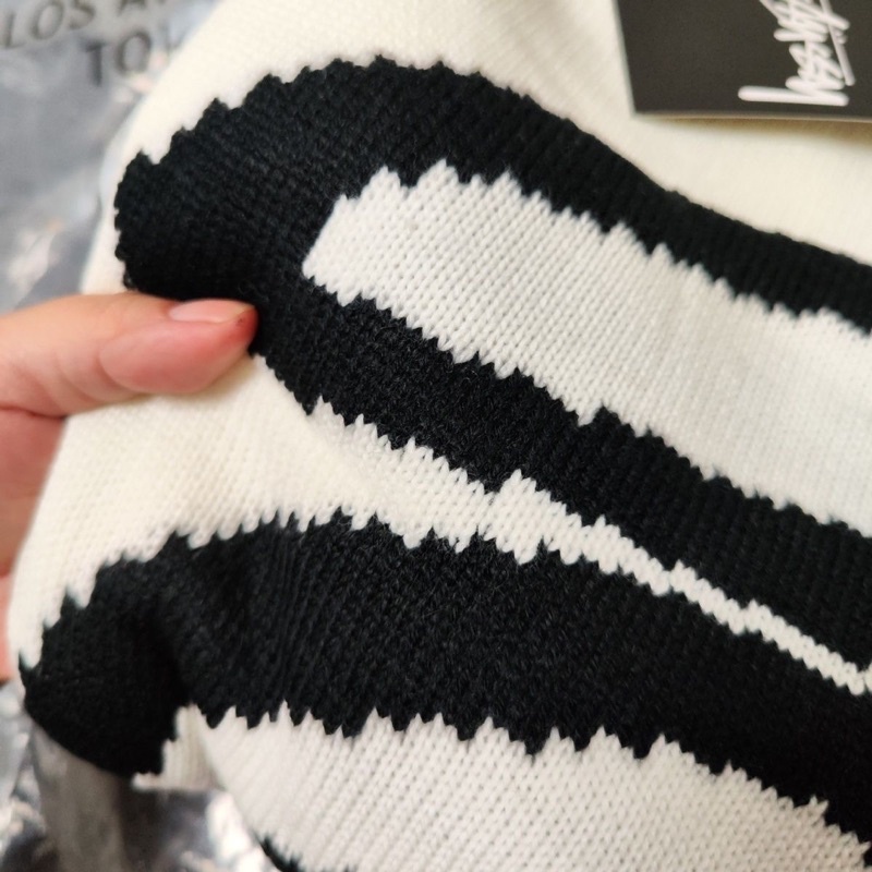 Áo Sweater của nhà SS bản cao cấp