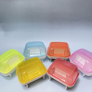 Nhà tắm nhỏ cho hamster chất liệu nhựa nhiều màu sắc