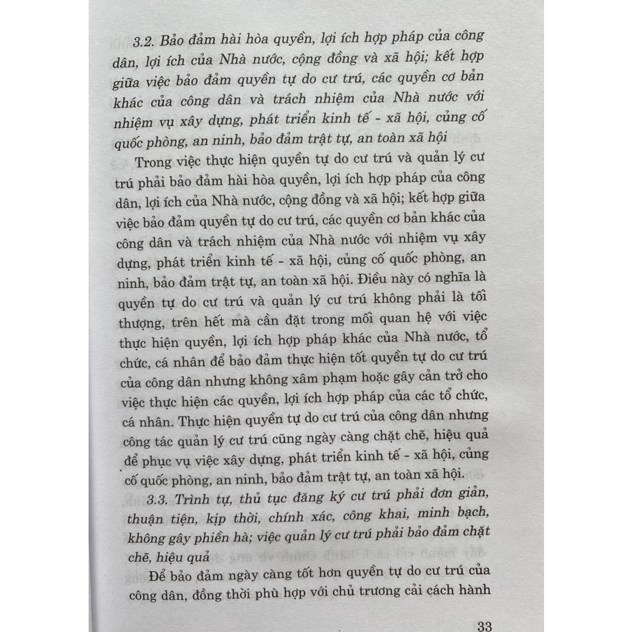 Sách-Bình Luận Khoa Học Luật Cư Trú