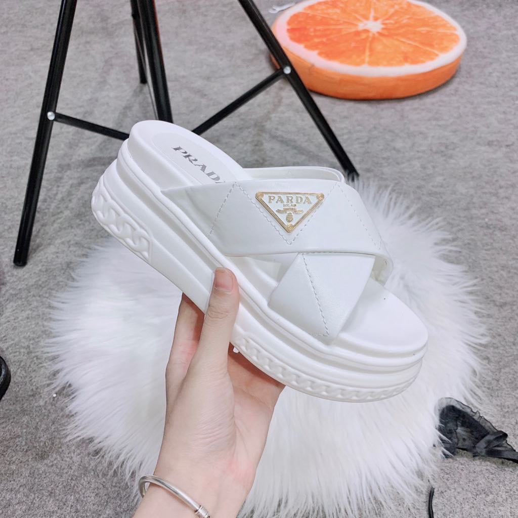 Dép Bánh Mì, Dép Lê Hai Quai Chéo Siêu Nhẹ Logo 2 Màu Đen/trắng Tăng Chiều Cao 7cm