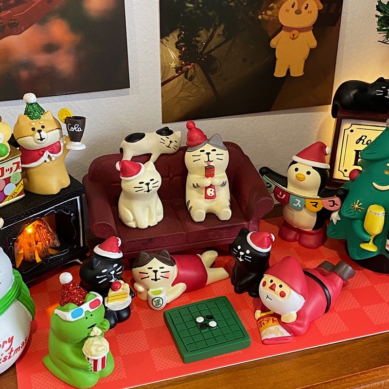 Mô hình mèo chủ đề lễ hội giáng sinh 2022