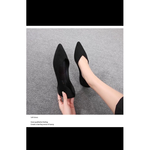 GIÀY BỆT TRƠN NHUNG THỜI TRANG HÓT KHÔNG LỖI MỐT