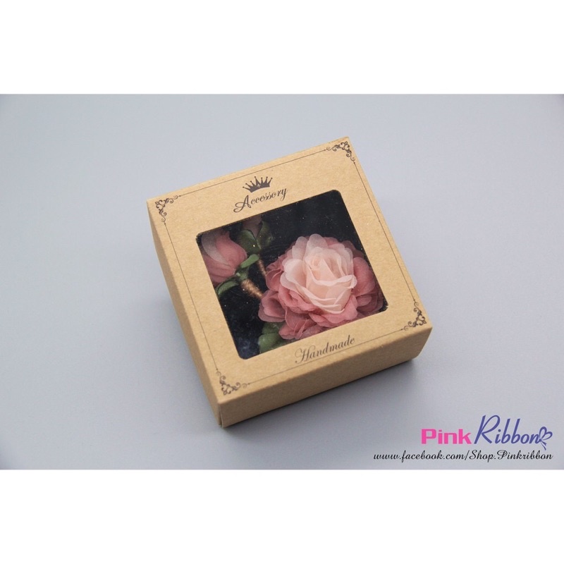 Hộp đựng hoa cài áo