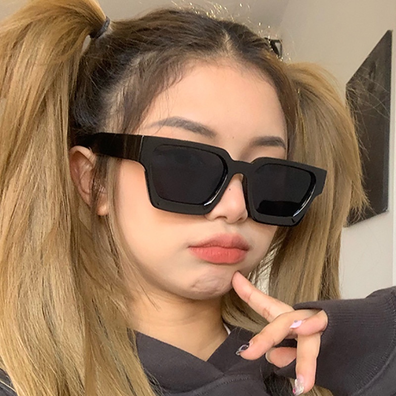 Kính Mát Chống Tia UV400 Nhiều Màu Sắc