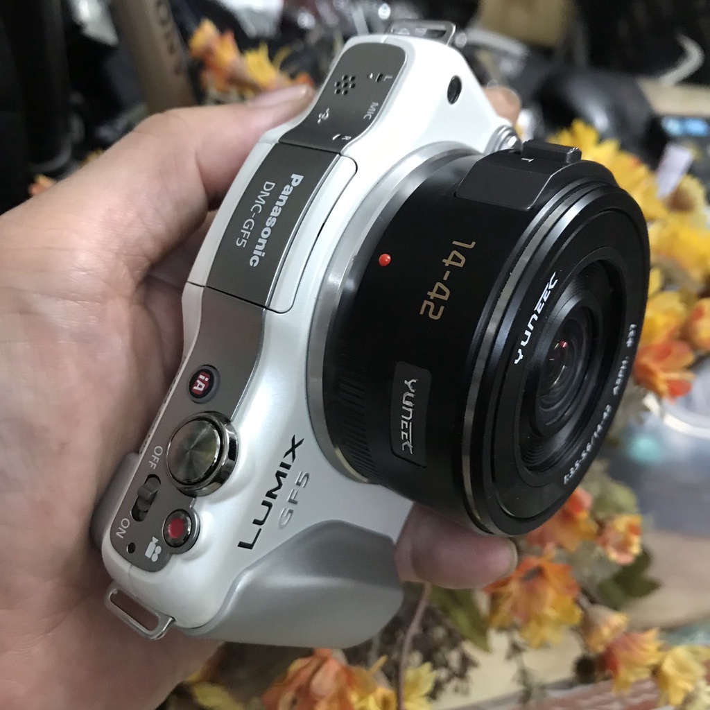 Máy ảnh Panasonic Lumix Gf5 kèm ống 14-42 quay chụp đẹp