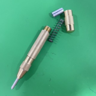 Bút phá kính lưng cây màu vàng