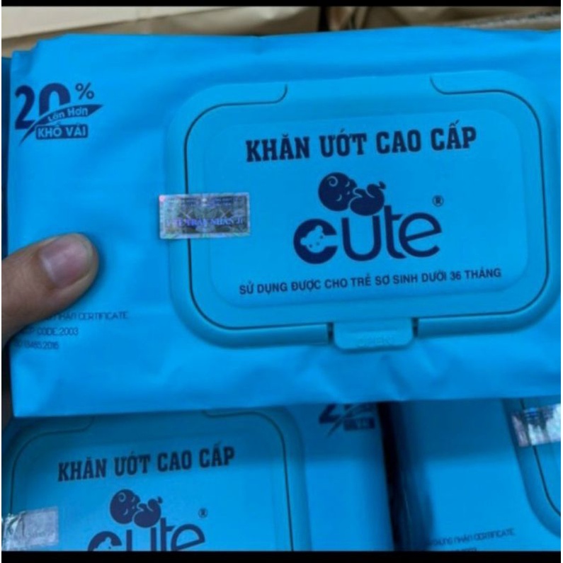 Khăn ướt cao cấp CUTE