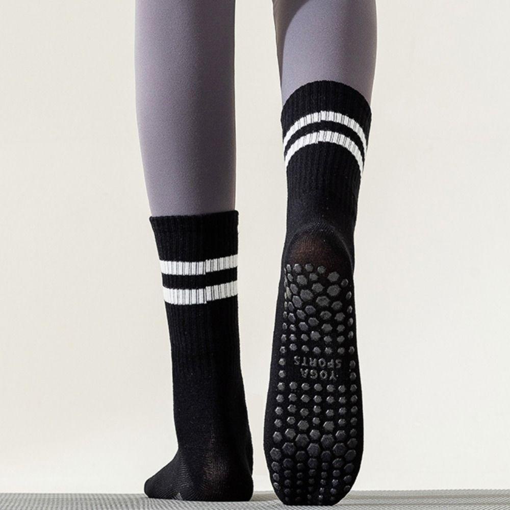 Vớ Ống Lửng Mềm Mại Chống Trượt Giữ Ấm Họa Tiết Kẻ Sọc Cho Nữ