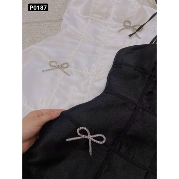 Đầm cúp ngực siêu phẩm James