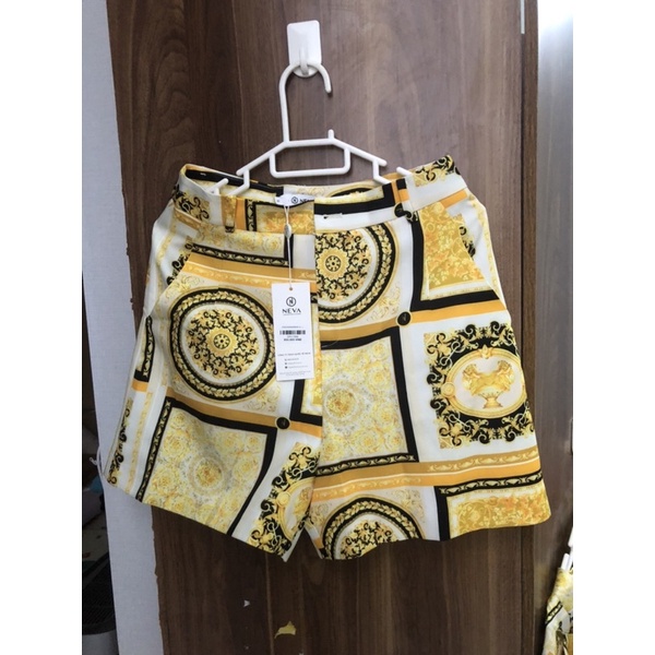 NEVA newtag set áo vest/blazer và quần shorts mới nguyên tag S/M/L
