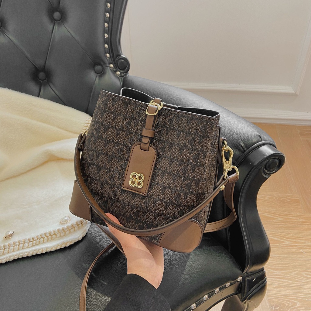 Túi Xách Đeo Vai Cỡ Lớn Thời Trang Cho Nữ