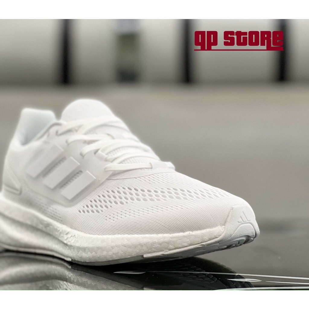 Giày Thể Thao Adidas PureBoost 22