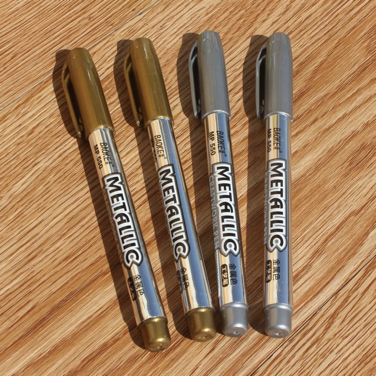 Bút lông màu ánh kim dùng trang trí DIY