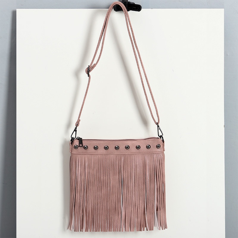 Túi Đeo Chéo Bằng Da Mềm Đính Đinh Tán Tua Rua Thời Trang Cho Nữ