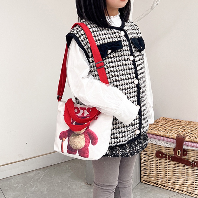Túi Đeo Chéo Mini Bằng Vải Canvas Hình Gấu Dâu Tây Dễ Thương Dành Cho Trẻ Em Và Người Lớn