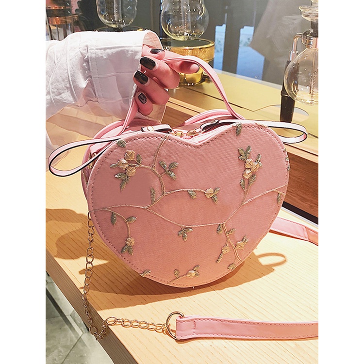 Túi Đeo Chéo Vai Họa Tiết Thêu Trái Tim Thời Trang JP5