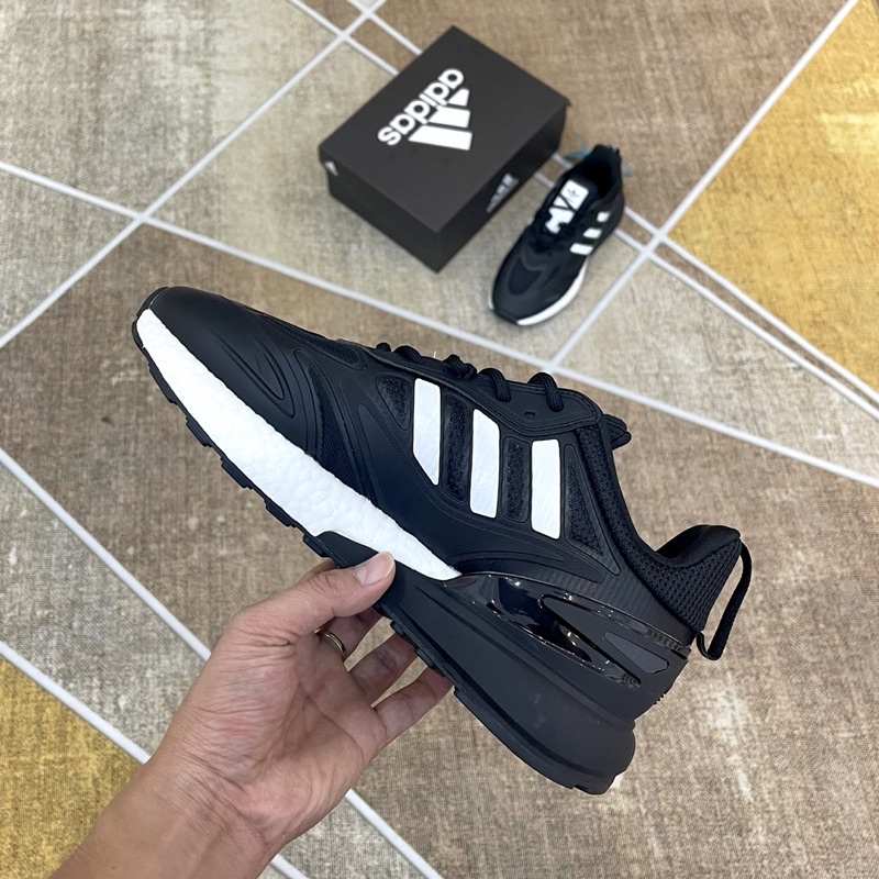Giày thể thao nam ZX2K Đen Trắng mũi đen tặng hộp bảo vệ