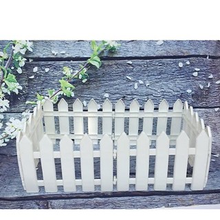 Hàng rào nhựa bộ lắp ghép 1m6 trang trí cây thông, tết