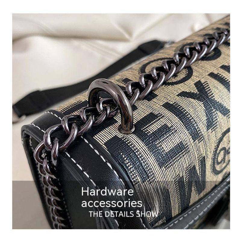 Túi Xách Đeo Vai Phối Dây Xích Thời Trang Thu Đông 2022 Dành Cho Nữ