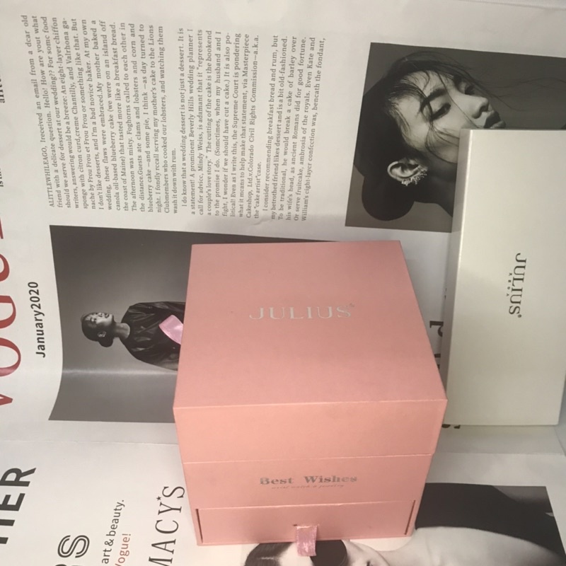 Hộp quà hoa hồng JULIUS