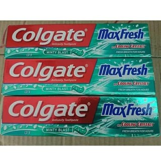 Kem đánh răng Colgate Max Fresh Thái Lan