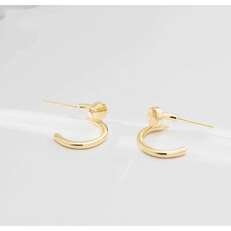 Bông Tai Chữ C Hình Cây Đinh Chất Liệu Titan Không Han Rỉ TT 4465