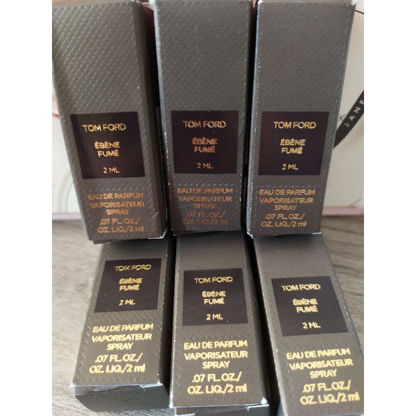 Mẫu test nước hoa Tom Ford Sang Trọng Đắt Đỏ Ebene Fume Sample 2ml
