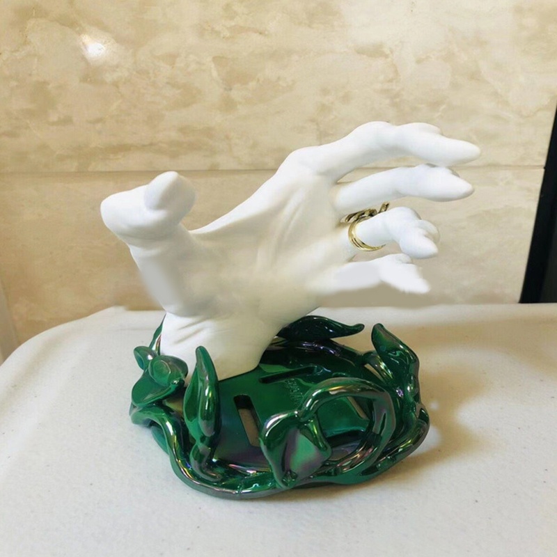 Giá Đỡ Nến Hình Phù Thủy Độc Đáo Trang Trí Tiệc Halloween