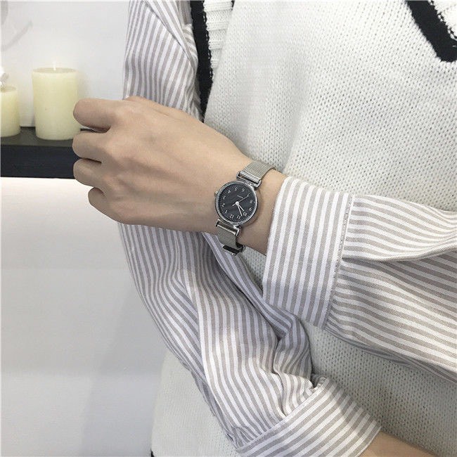 Đồng Hồ Đeo Tay Mặt Tròn Nhỏ Đơn Giản Dành Cho Nữ YKD OUYOU