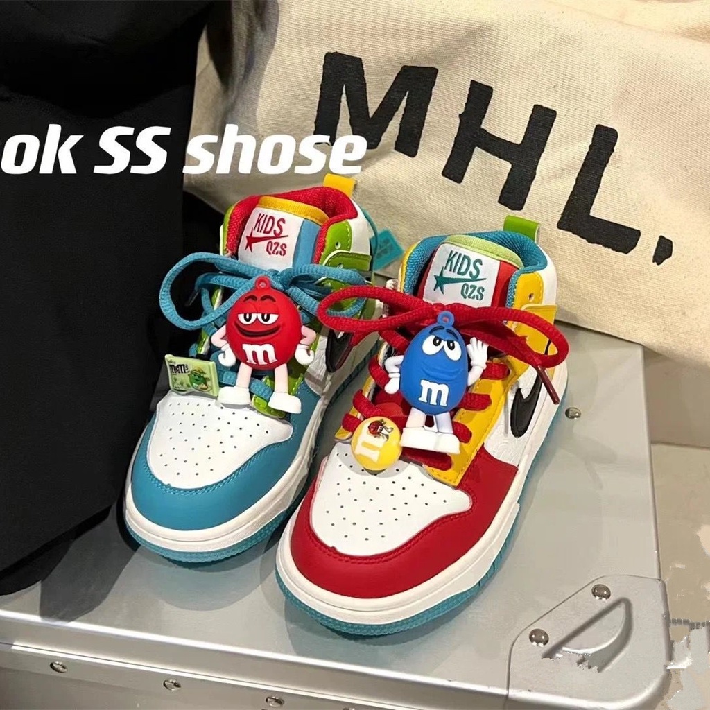 Khóa Dây Giày Hoạt Hình 3D Màu Trắng Diy