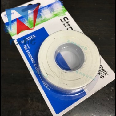 Set 1 Tay Cầm Chơi Cầu Lông 3 Món Yonex AC102EX AC135EX