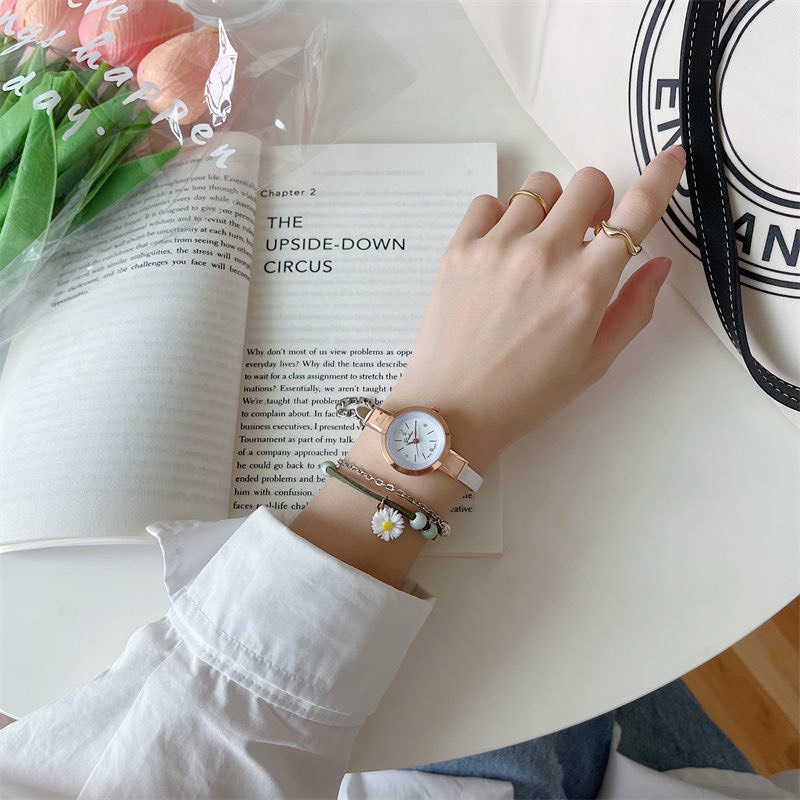 Đồng hồ thời trang nữ Yahoo YH44 mặt vạch tròn nhỏ xinh xắn dây da mềm êm tay