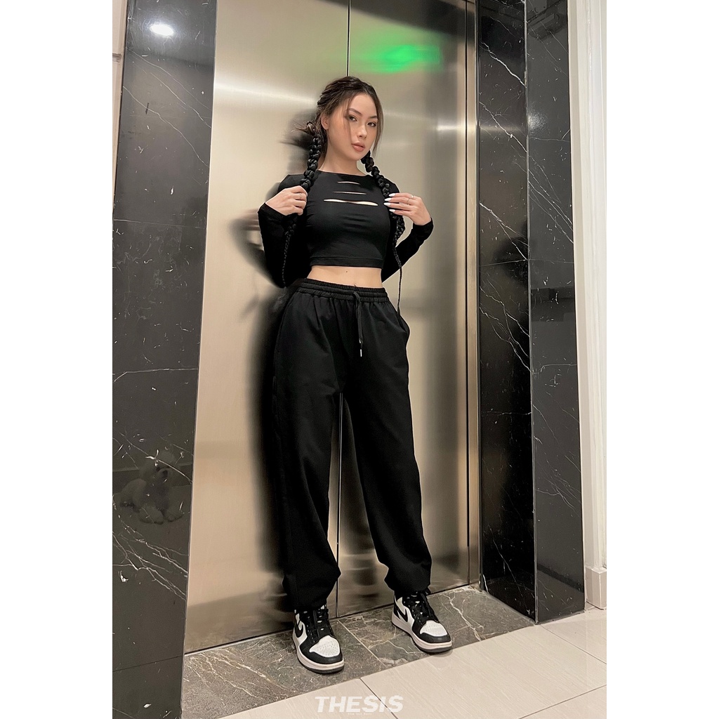 Quần Joggers Da Cá Đen THESIS