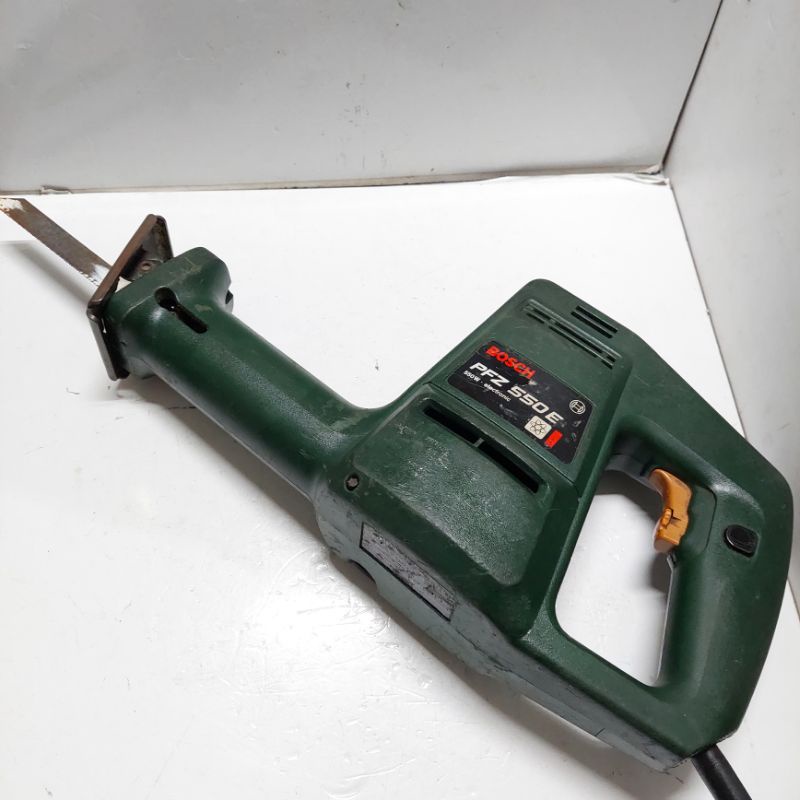 MÁY CƯA KIẾM BOS CH 550W NỘI ĐỊA NHẬT ĐIỆN 100V