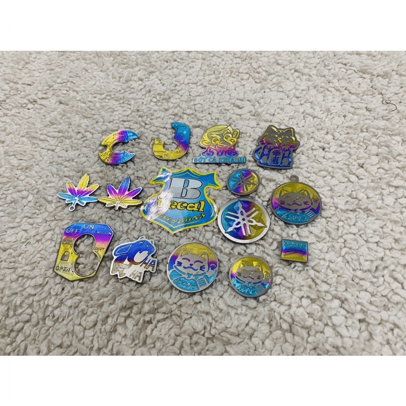 Sticker logo titan siêu rẻ đẹp