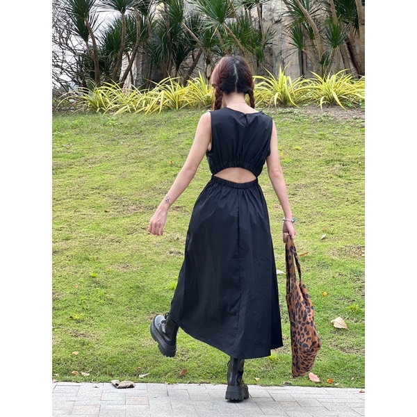 Đầm suông cut out lưng phong cách Hàn Quốc | Cutie Dress Lonascorner