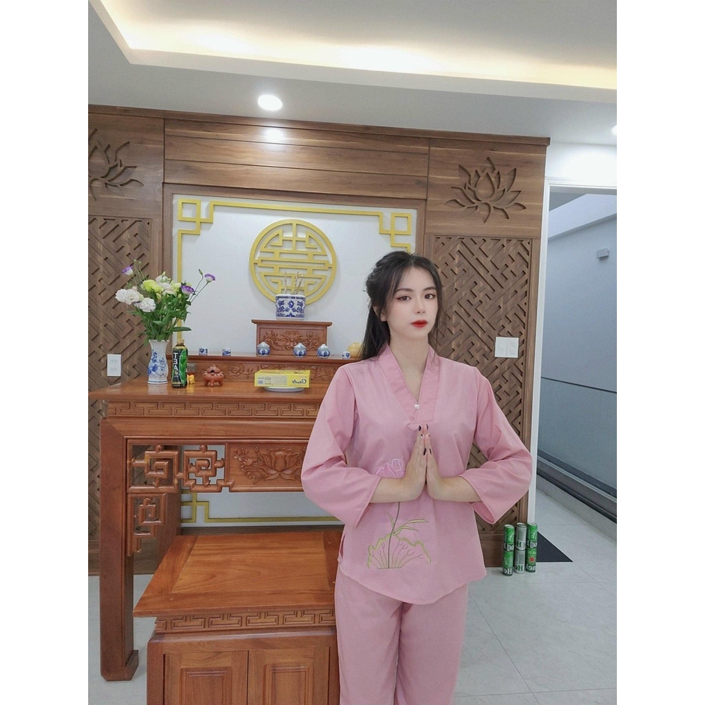 Bộ Đi Chùa Nữ - Đồ Lam Đi Lễ Chùa Bộ Phật Tử Thêu Sen Vải Dày Dặn Mềm Mịn Mặc Rất Mát Và Thoải Mái