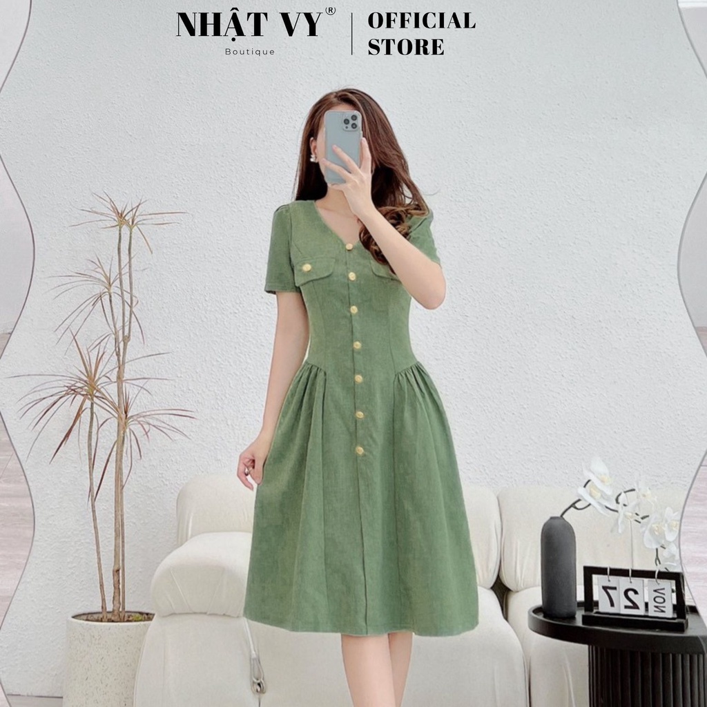 Đầm đi chơi NHẬT VY tay ngắn dáng xoè cổ V đính cúc xếp ly kiểu chất linen phù hợp dạo phố cafe sang chảnh - D2585