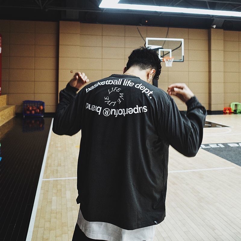 Áo thun "LifeWeLife x FireOnFire" bóng rổ dài tay, phong cách thể thao.